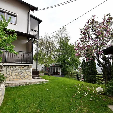 Garden Of Dreams & Free Private Parking Apartamento Sarajevo